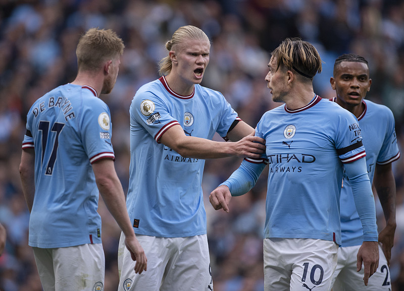 边路传中都 边路传中都