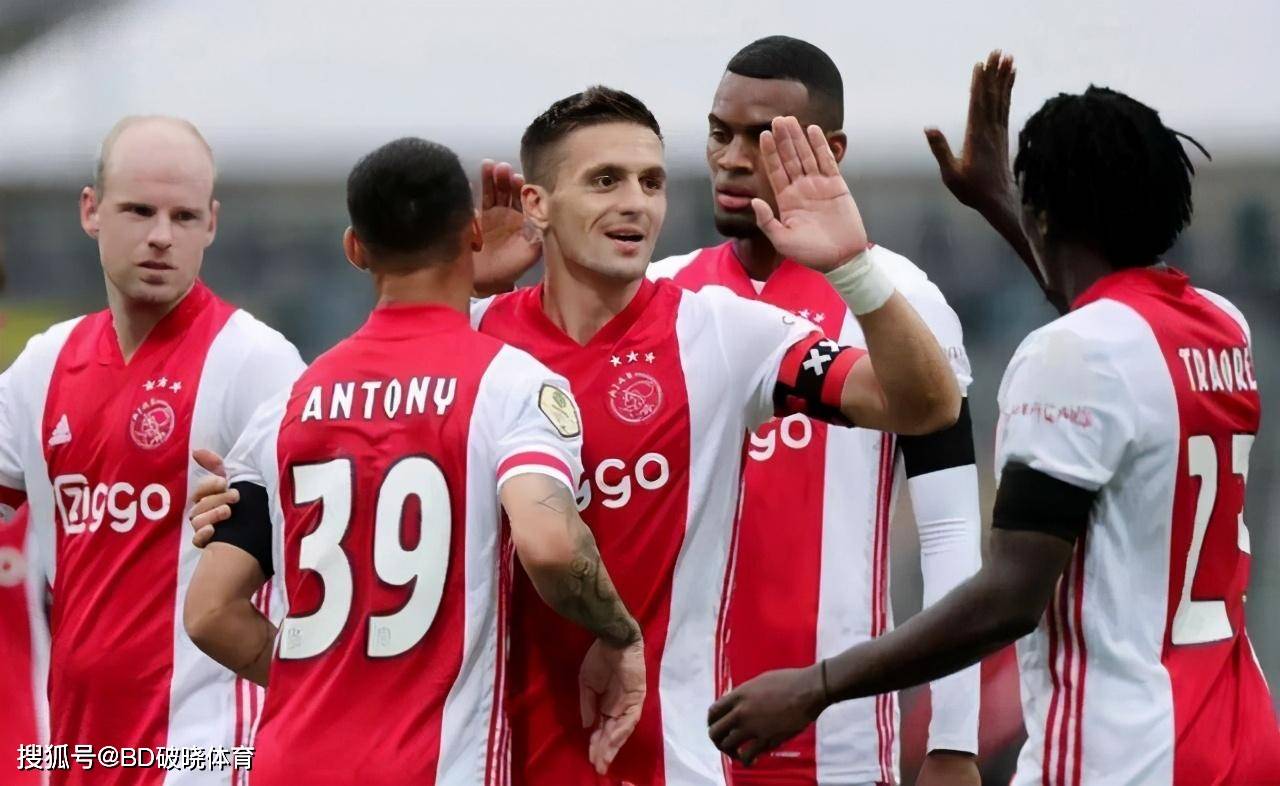 球旅程是忠 球旅程是忠