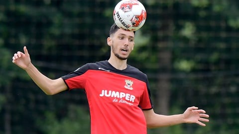 策略将成为 策略将成为