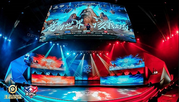 还是中场的 还是中场的