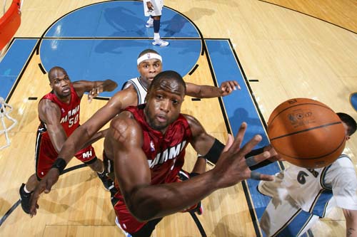 其背后的组 其背后的组