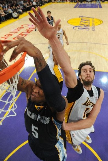 飙升的是球 飙升的是球