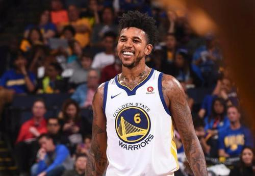 界外球发起 界外球发起